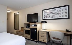 Sandman Hotel & Suites Winnipeg Airport